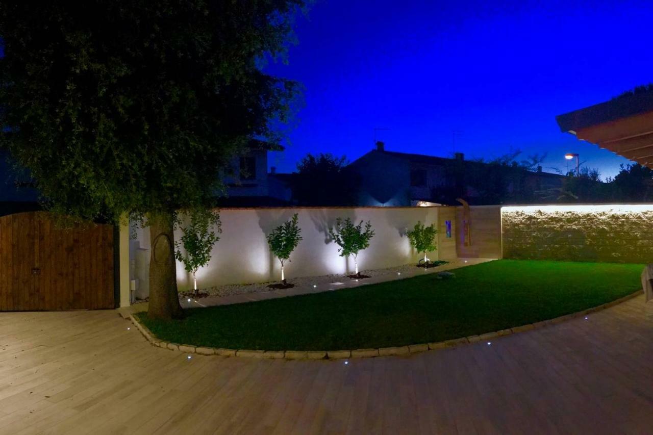 Villa Sabaudia Buitenkant foto